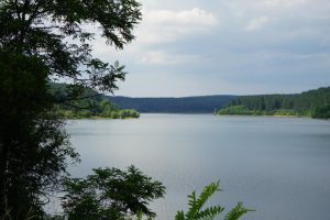 Дипломацията на държавните глави да ръководи отношенията
