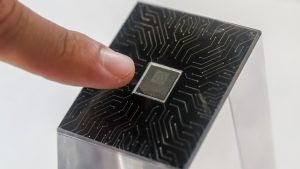Железопътните пътувания в Китай се покачват с 6,8% през първите четири месеца