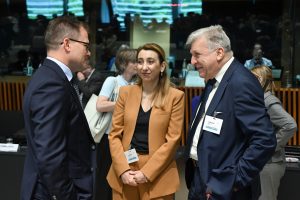 Lynk & Co на Geely пуска първия изцяло електрически SUV в европейската експанзия · TechNode