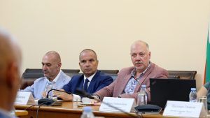 Държавата въвежда ясна отговорност и изисквания за безопасност към операторите на атракционни услуги