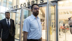 Сингапурският опозиционен лидер Притам Сингх обжалва присъда за лъжа пред парламента