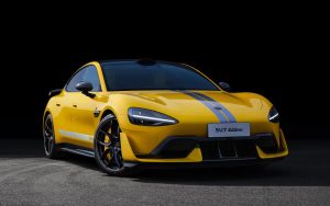 Лей Джун казва, че електромобилите Xiaomi са създадени според най-високите стандарти за безопасност в индустрията